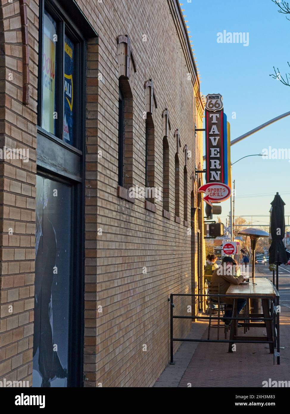 Sidewalk dining at the Corner Tavern on famous Route 66 in downtown