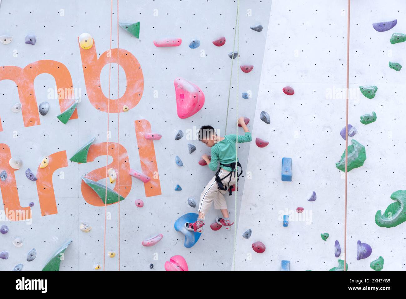 16 October 2019, Singapore, South East Asia: Artificial rock climbing, Kallang Wave Mall, Travel and Living. Stock Photo