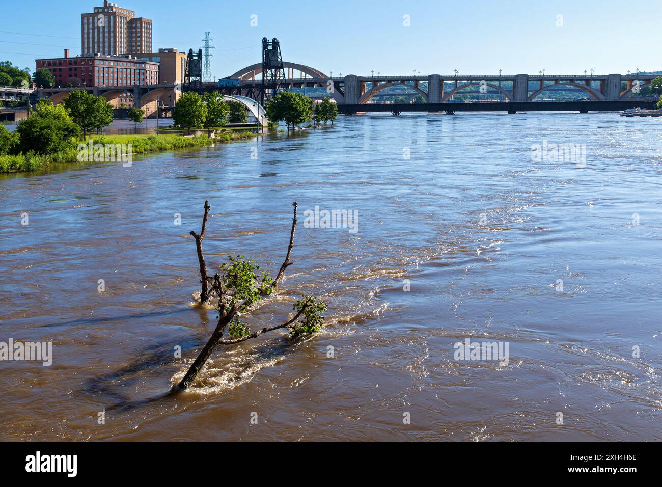 surging mississippi river through downtown saint paul and raspberry ...