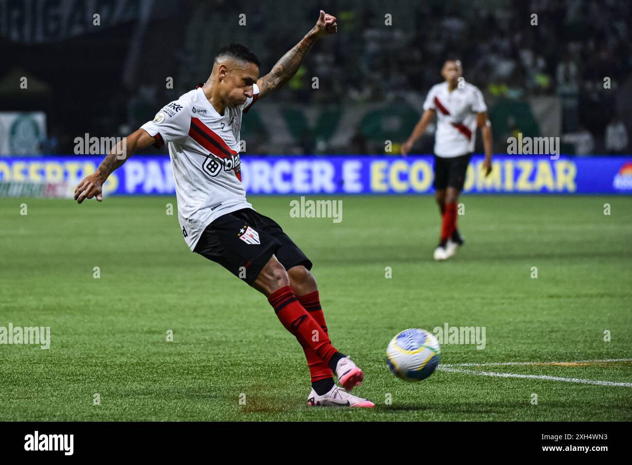 Sao Paulo, Brazil. 11th July, 2024. Bruno Tubarao (Atletico-GO) during the game between Palmeiras and Atletico-GO at Allianz Parque in Sao Paulo, Brazil, the match is valid for the Campeonato Brasileiro Serie A (Roberto Casimiro/SPP) Credit: SPP Sport Press Photo. /Alamy Live News Stock Photo