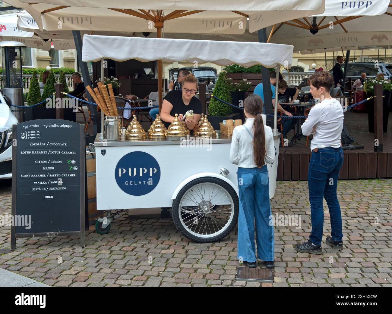 Ice cream kiosk at the Grandhotel Pupp in the spa quarter, Karlovy Vary, Bohemia, Czech Republic Stock Photo