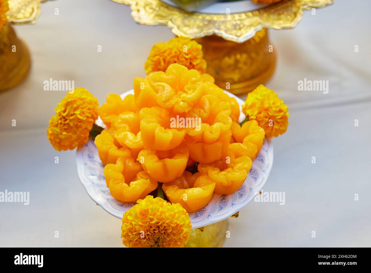 Close-up view of Thong Yip Thai dessert on plate Stock Photo - Alamy
