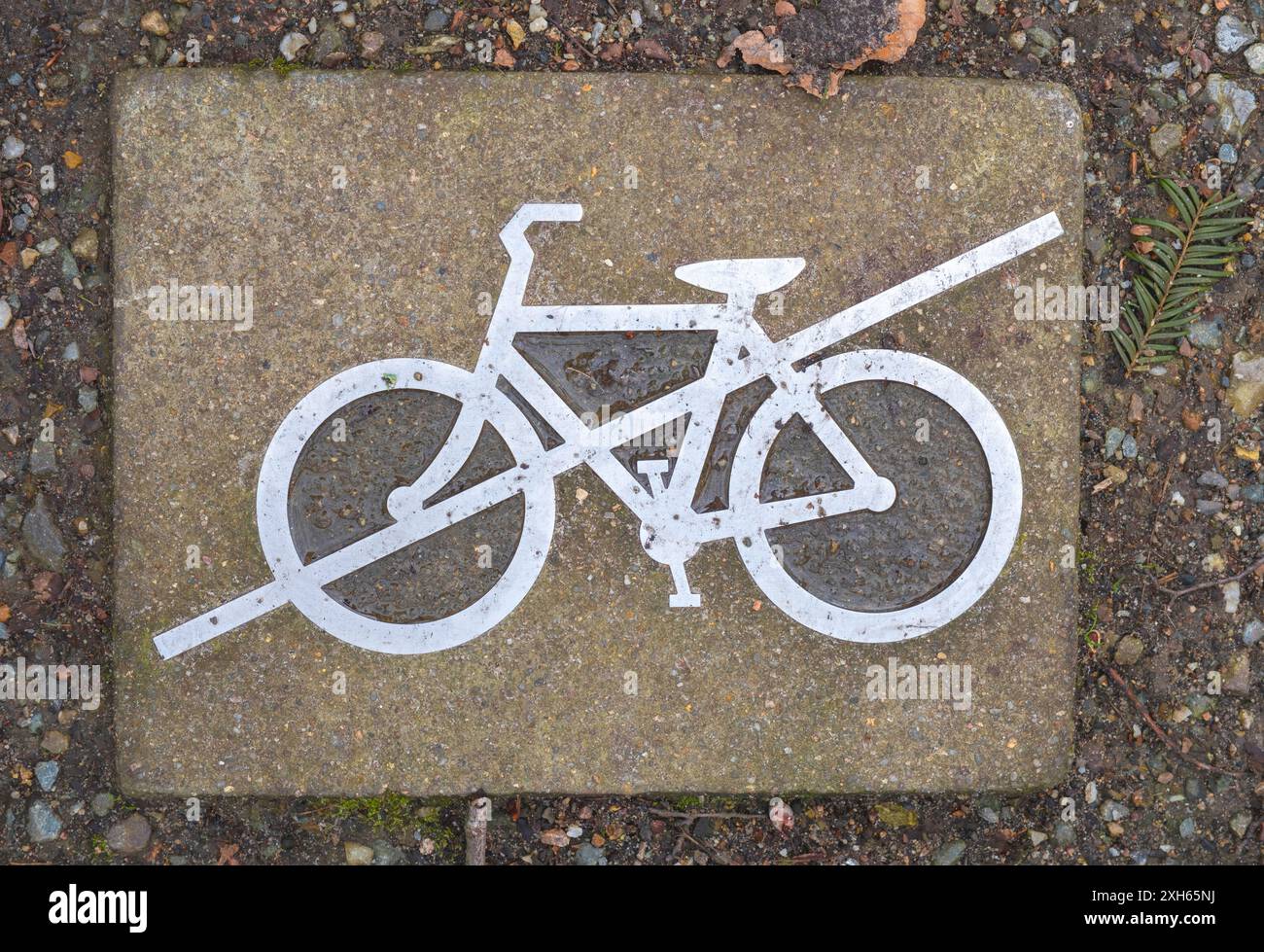 No cycling sign on a base plate, Germany, Mecklenburg-Western Pomerania, Ludwigslust Stock Photo