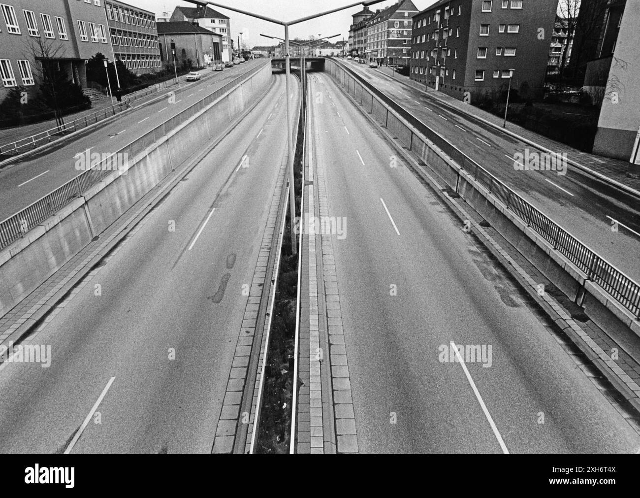Empty road on a city highway in Essen. [automated translation] Stock ...