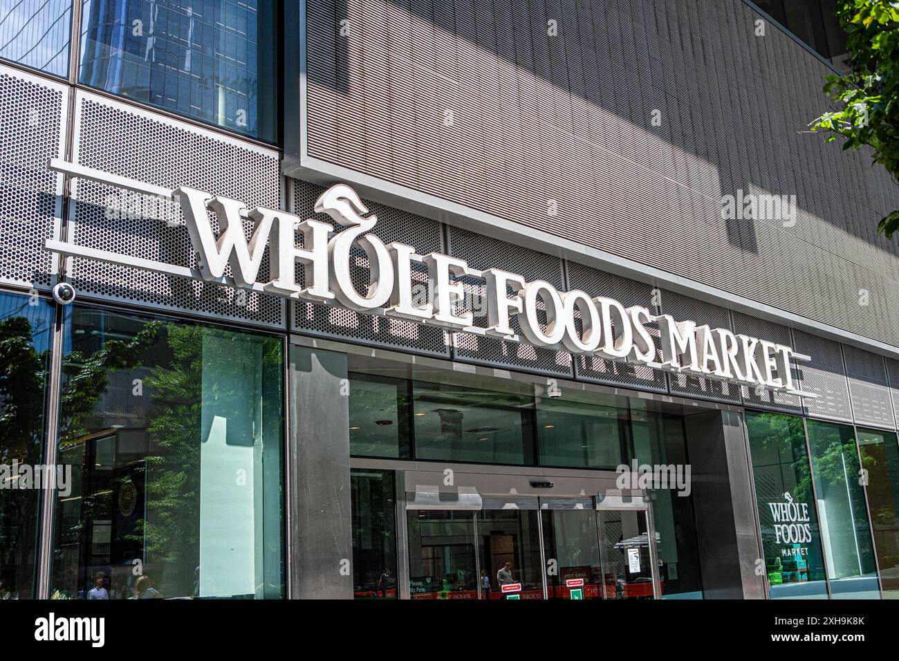 whole foods nyc july 4th hours