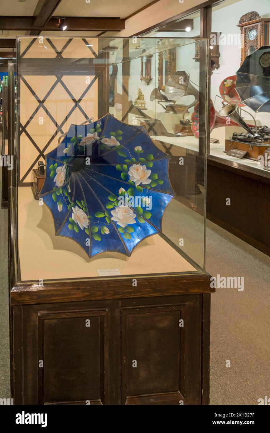 Haikara Antique Museum at Aoyagi House, Samurai Street in Kakunodate. One of the best collections of phonographs, grammophones and vintage cameras in Stock Photo