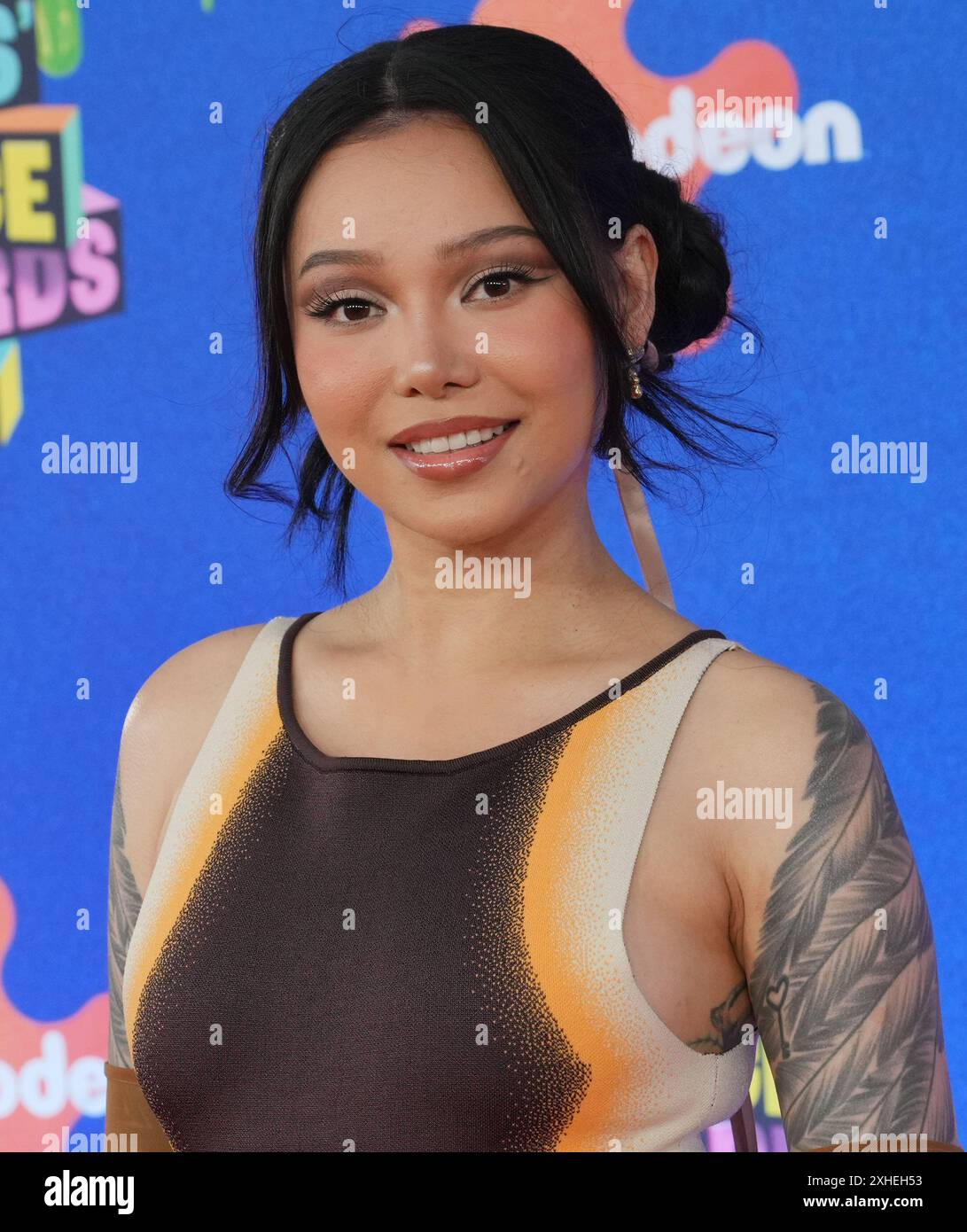 Los Angeles USA 13th July 2024 Bella Poarch Arrives At The Los Angeles Usa 13th July 2024 Bella Poarch Arrives At The Nickelodeon Kids Choice Awards 2024 Held At The The Barker Hangar In Santa Monica Ca On Saturday July 13 2024 Photo By Sthanlee B Miradorsipa Usa Credit Sipa Usalamy Live News 2XHEH53 