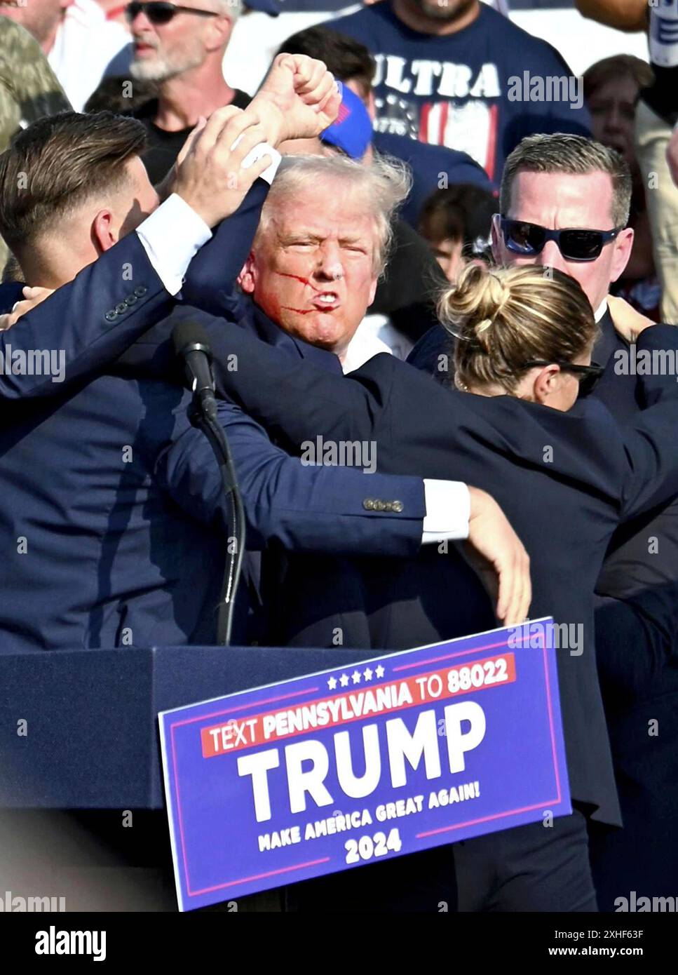 U. S. Republican presidential candidate former President Donald raises ...