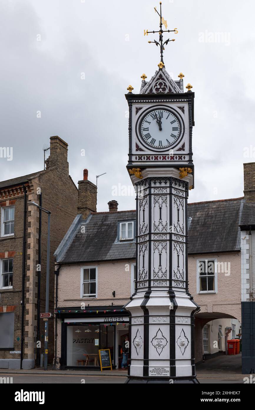 No one built the outdoor clock hi-res stock photography and images - Alamy