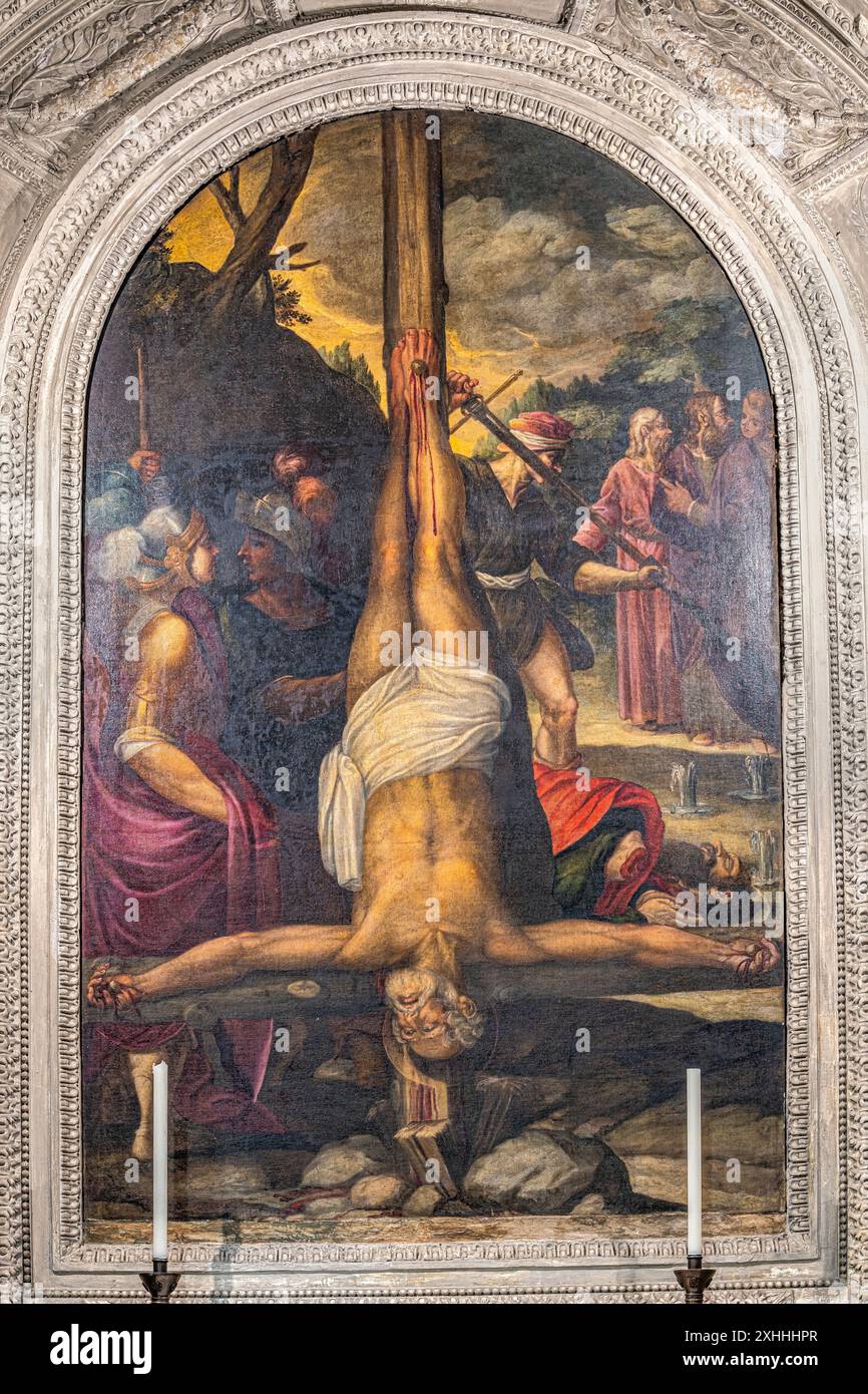 Chapel of Saints Peter and Paul, the altarpiece on the altar depicts the Crucifixion of St. Peter. Fara in Sabina, province of RIeti, Lazio Stock Photo