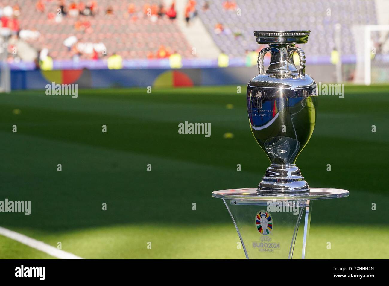 Berlin, Germany. 14th July, 2024. BERLIN, GERMANY - JULY 14: UEFA European Championship trophy is seen prior the UEFA EURO 2024 Final match between Spain and England at Olympiastadion on July 14, 2024 in Berlin, Germany. (Photo by Andre Weening/Orange Pictures) Credit: Orange Pics BV/Alamy Live News Stock Photo