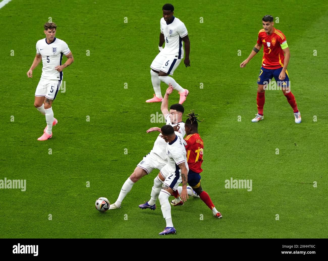 England's Declan Rice, Kyle Walker and Spain's Nico Williams battle for ...