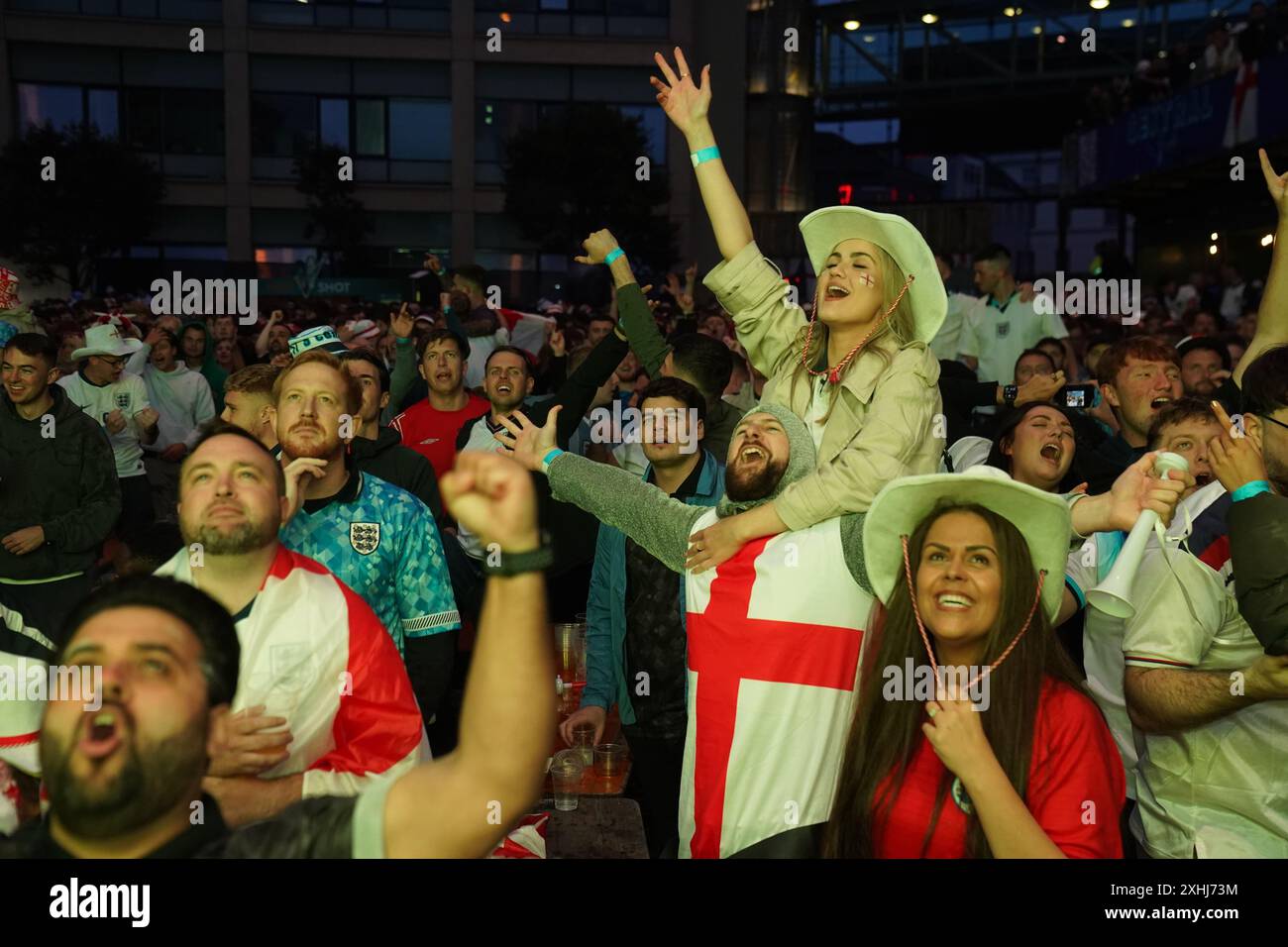england-fans-at-central-park-in-newcastle-celebrate-after-their-team