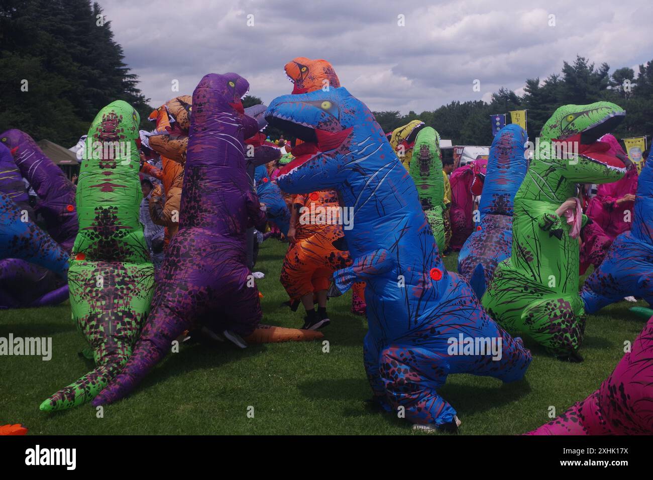 Toa Dinosaur Races Inflatable dinosaur costume hi-res stock photography and images - Alamy