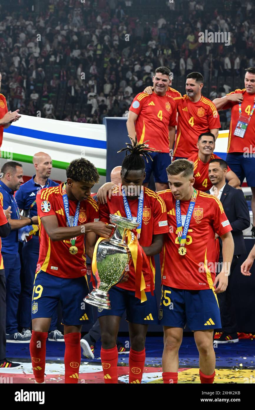 Lamine Yamal (Spain)Nico Williams (Spain)Fermin Lopez (Spain) during