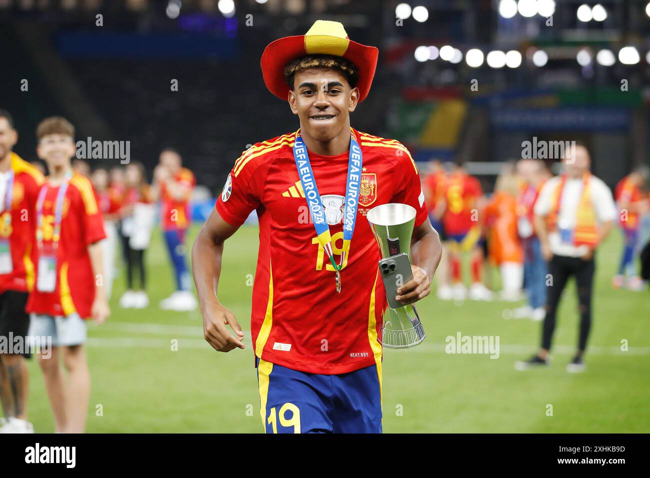 Lamine yamal celebration hi-res stock photography and images - Alamy