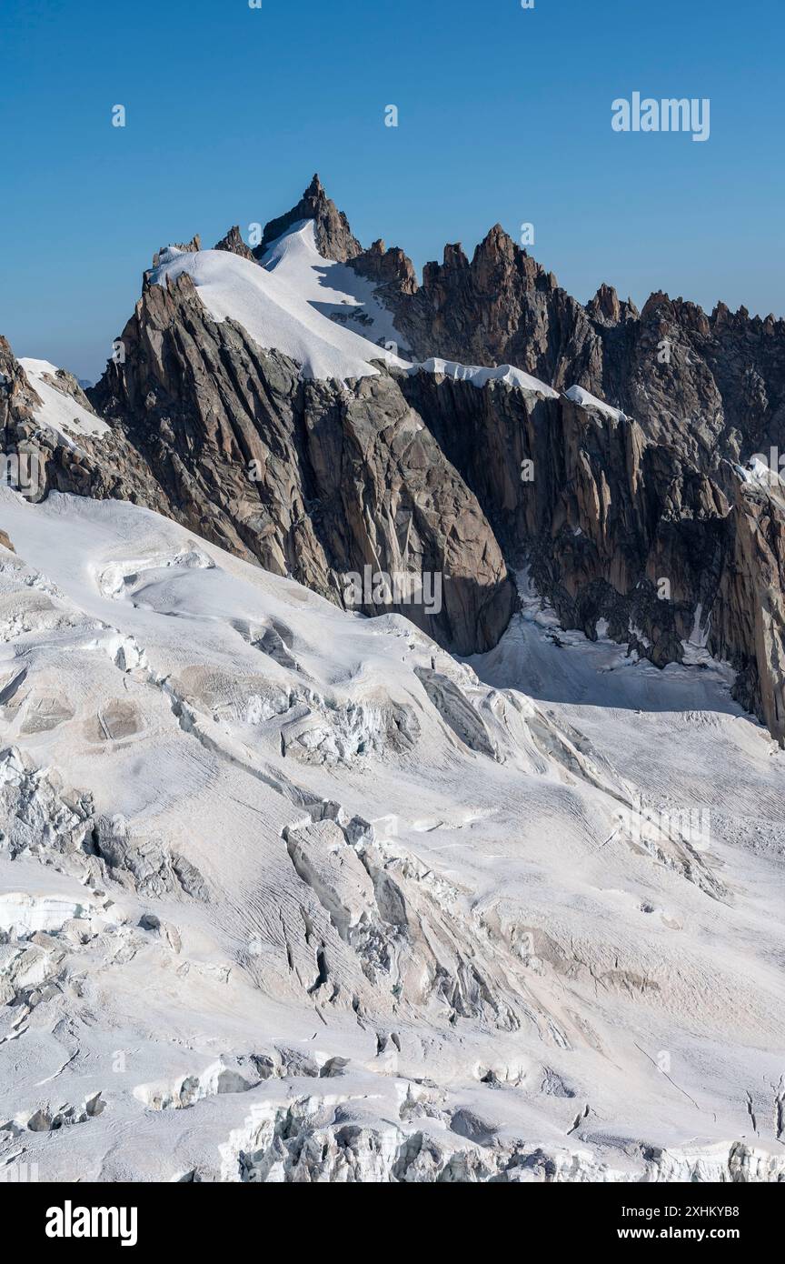 Icefall Of The Glacier Du Tour With Peak Aiguille Du Chardonnet Chamonix 91862129