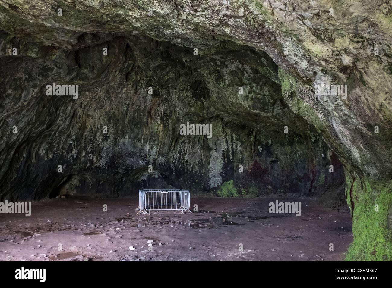 Pembroke castle cave hi-res stock photography and images - Alamy