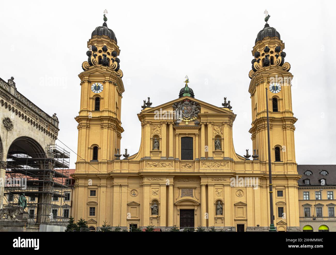 Thea tine church hi-res stock photography and images - Alamy