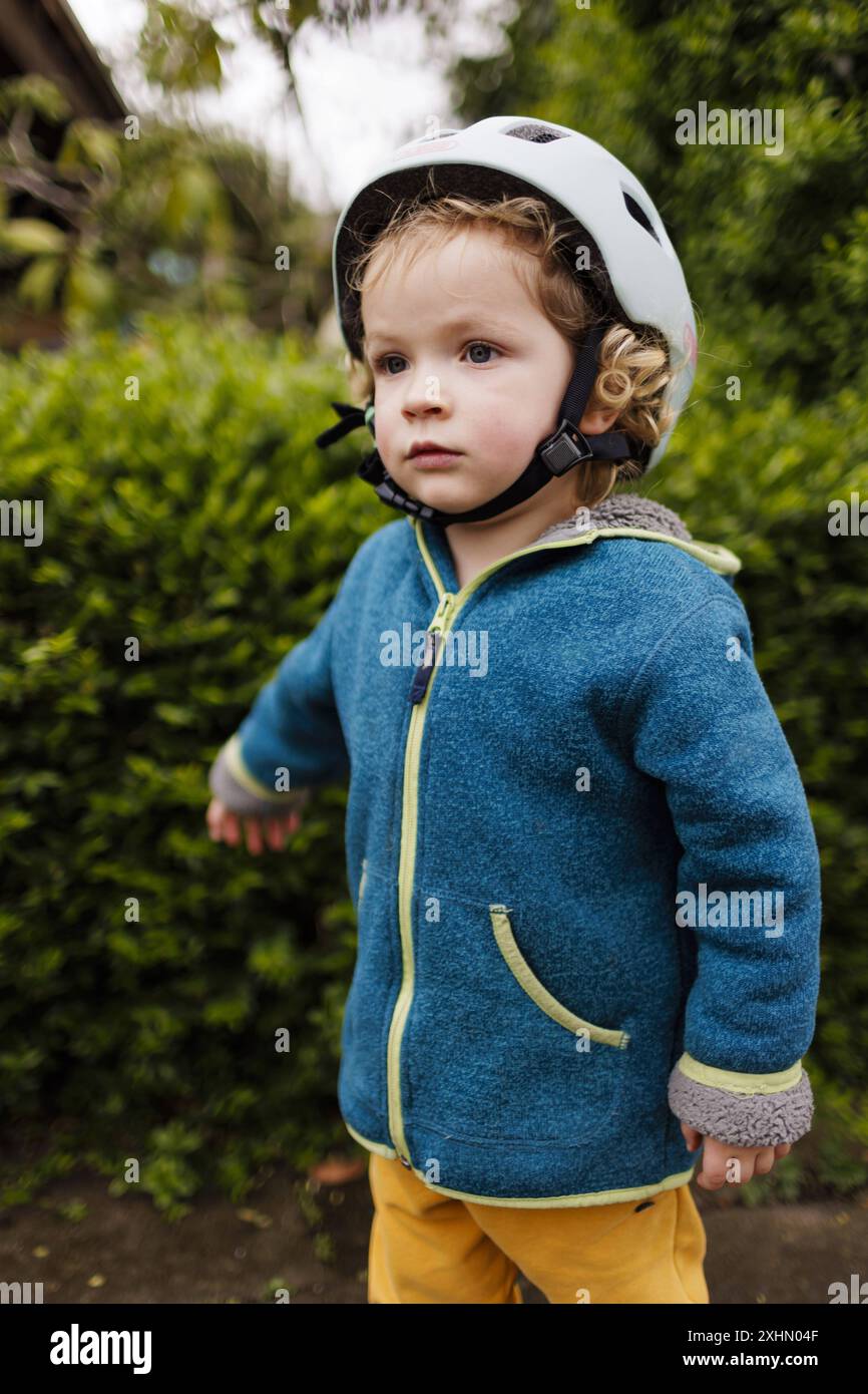fahrradhelm größen kinder BÜCHEL mit In-Mould-Technologie – für & Erwachsene – Cam Lock, Kinnpolsterung & Fliegennetz – M 52–57 cm & L 58–61 cm – Battery:Long Range 700Wh Damenfahrrad 28Zoll Gebraucht Berlin Childern Bike Size Guide