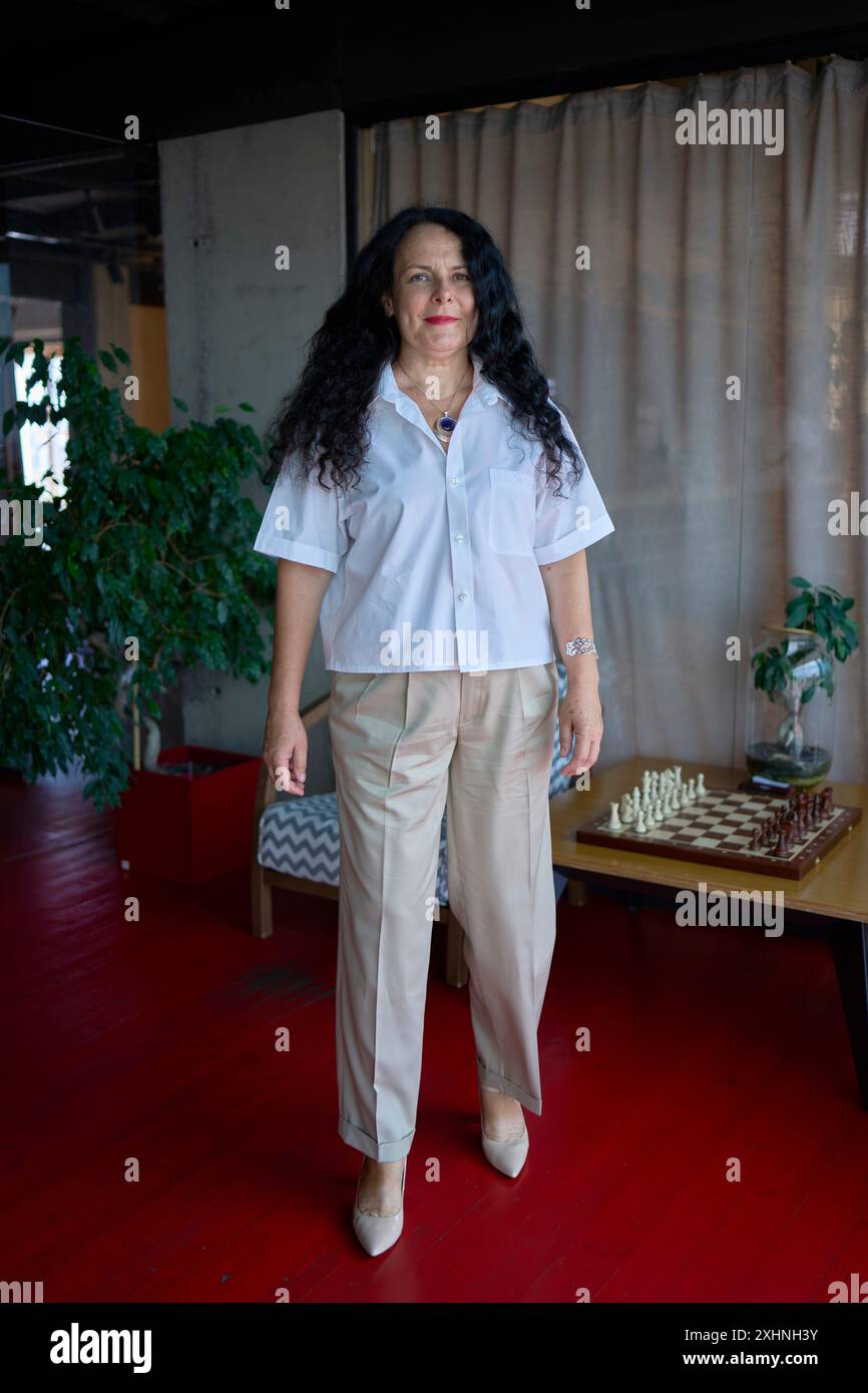 Inclusive workspace hi-res stock photography and images - Alamy