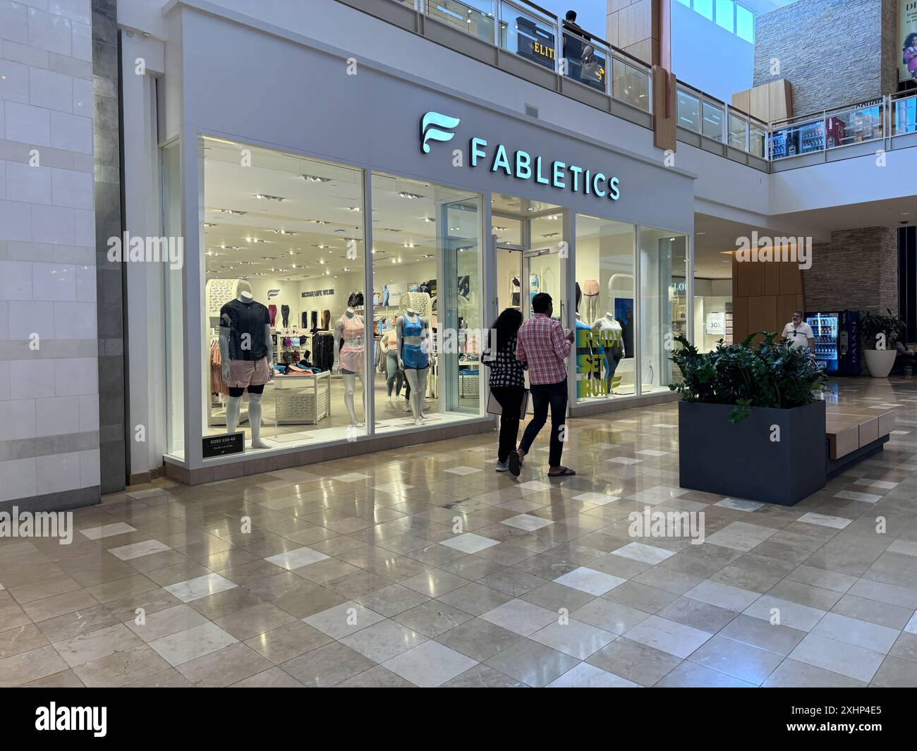 Chandler, Arizona - March 3, 2024: A Fabletics clothing store inside ...