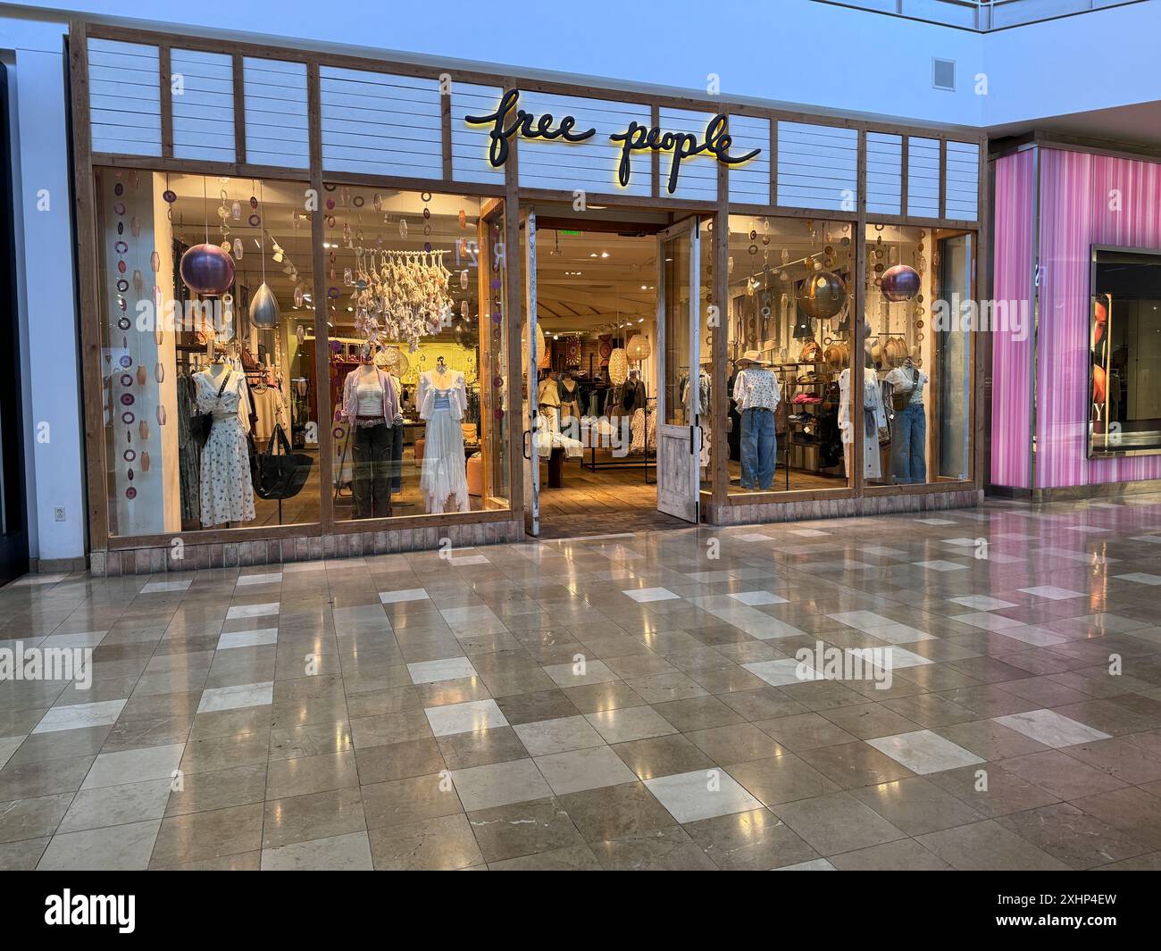 Free clothing hi-res stock photography and images - Alamy Free clothing hi-res stock photography and images - Alamy