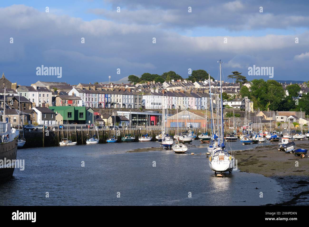 Slate Quay on the River Seiont in Caernarfon, North Wales Stock Photo ...