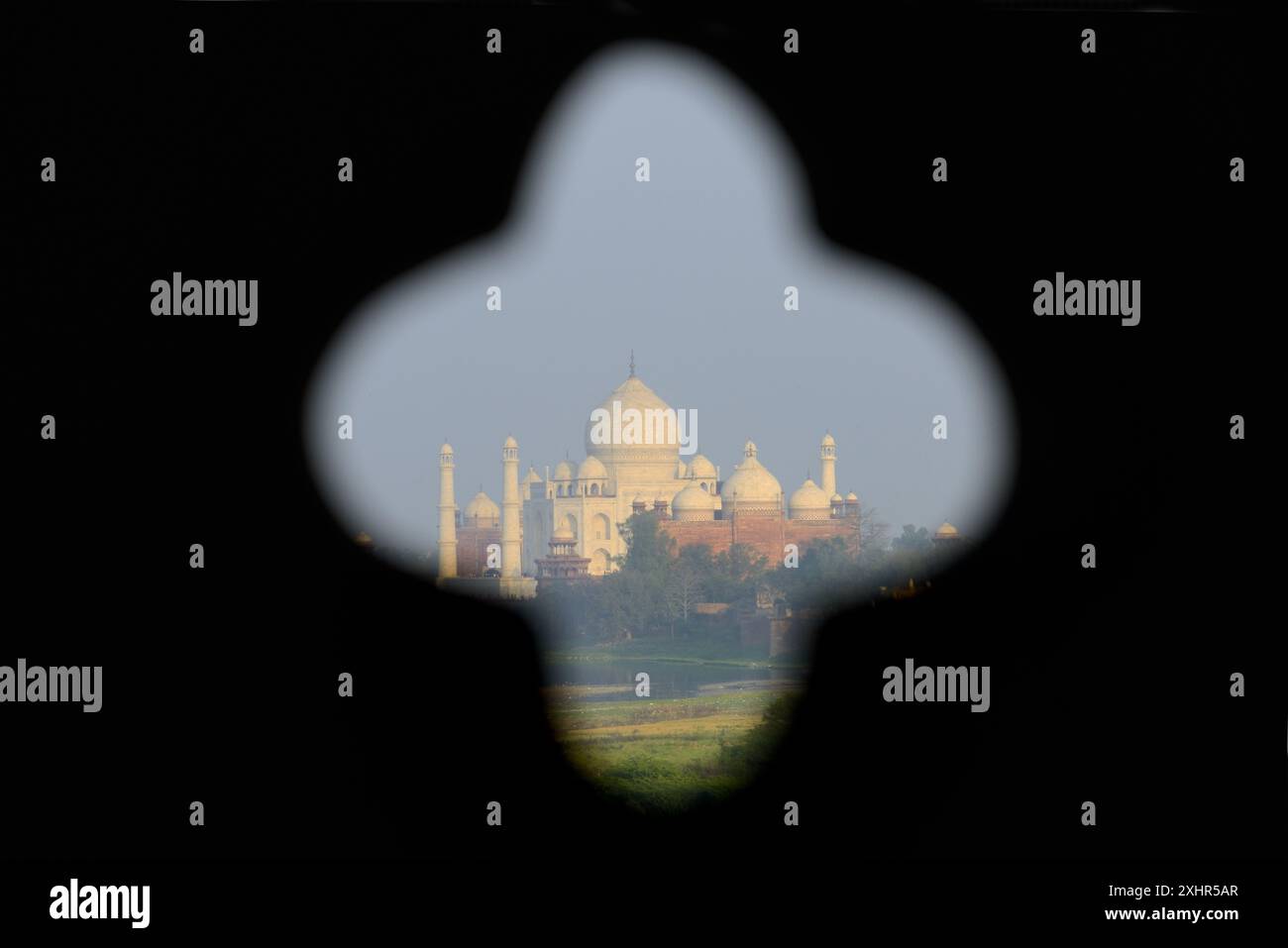 Taj mahal seen from agra fort hi-res stock photography and images
