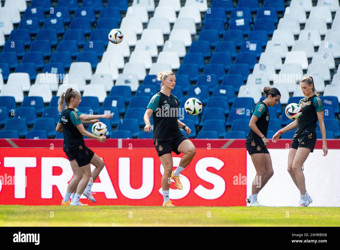 Alexandra of hannover hi-res stock photography and images - Page 2 - Alamy