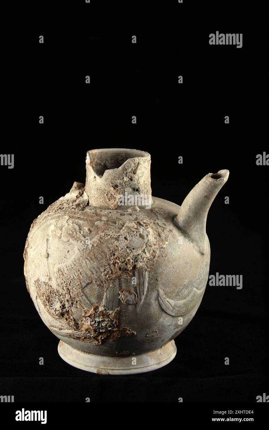 Chinese ceramicware known as 'Yue ware' unwatered from 9th-10th century Cirebon shipwreck found in 2003 in Java Sea north of Cirebon, Indonesia. Stock Photo