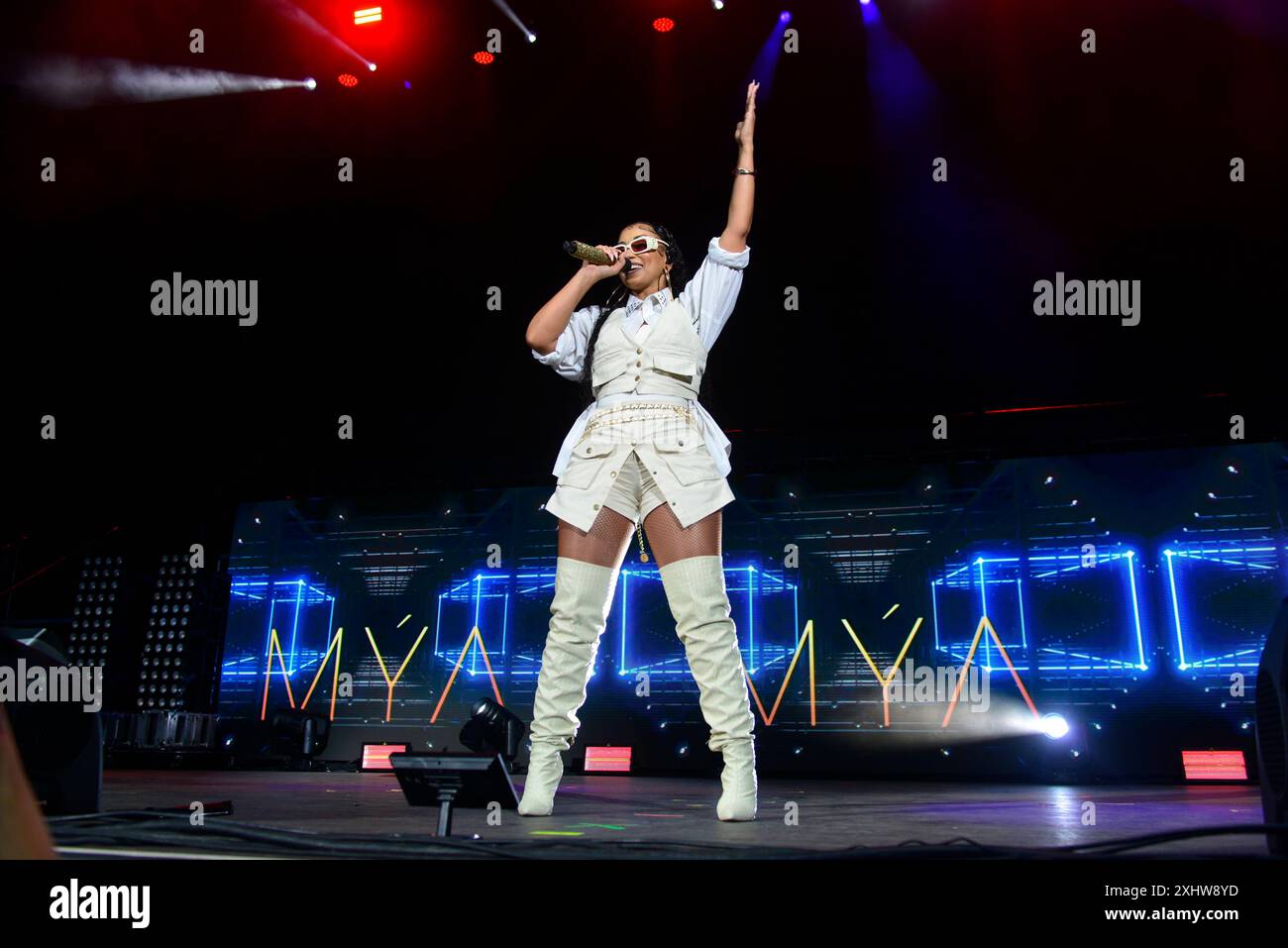 Common Rapper Mya Singer mya hi-res stock photography and images - Alamy