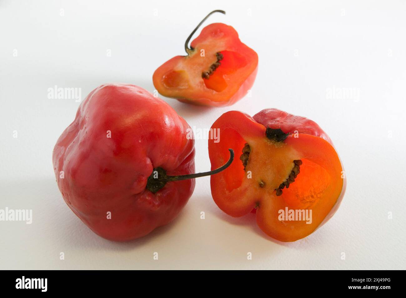 Chopped chilli cut out hi-res stock photography and images - Alamy