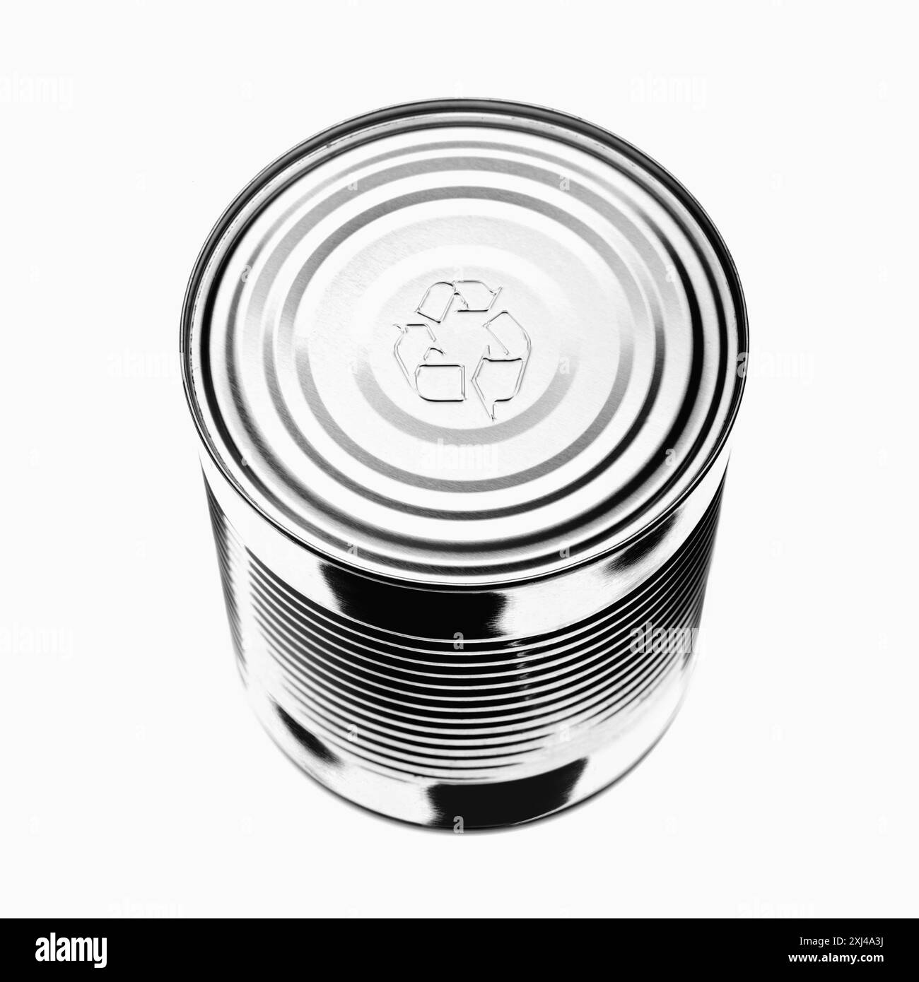 Recycling symbol on a can of food Stock Photo - Alamy