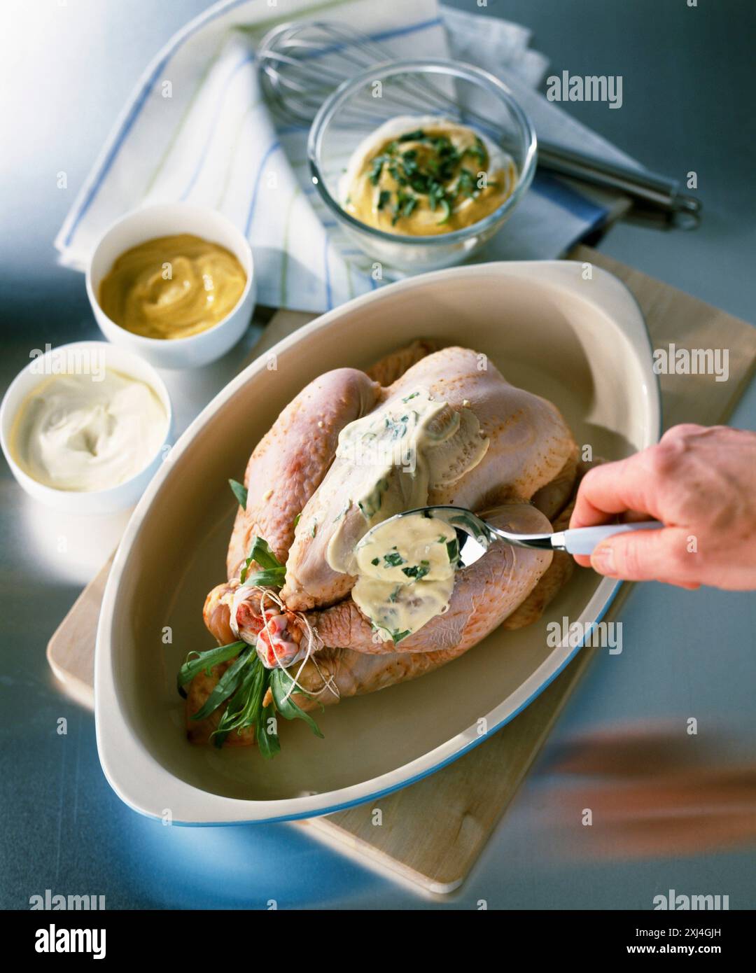 Chicken with mustard sauce hi-res stock photography and images - Alamy