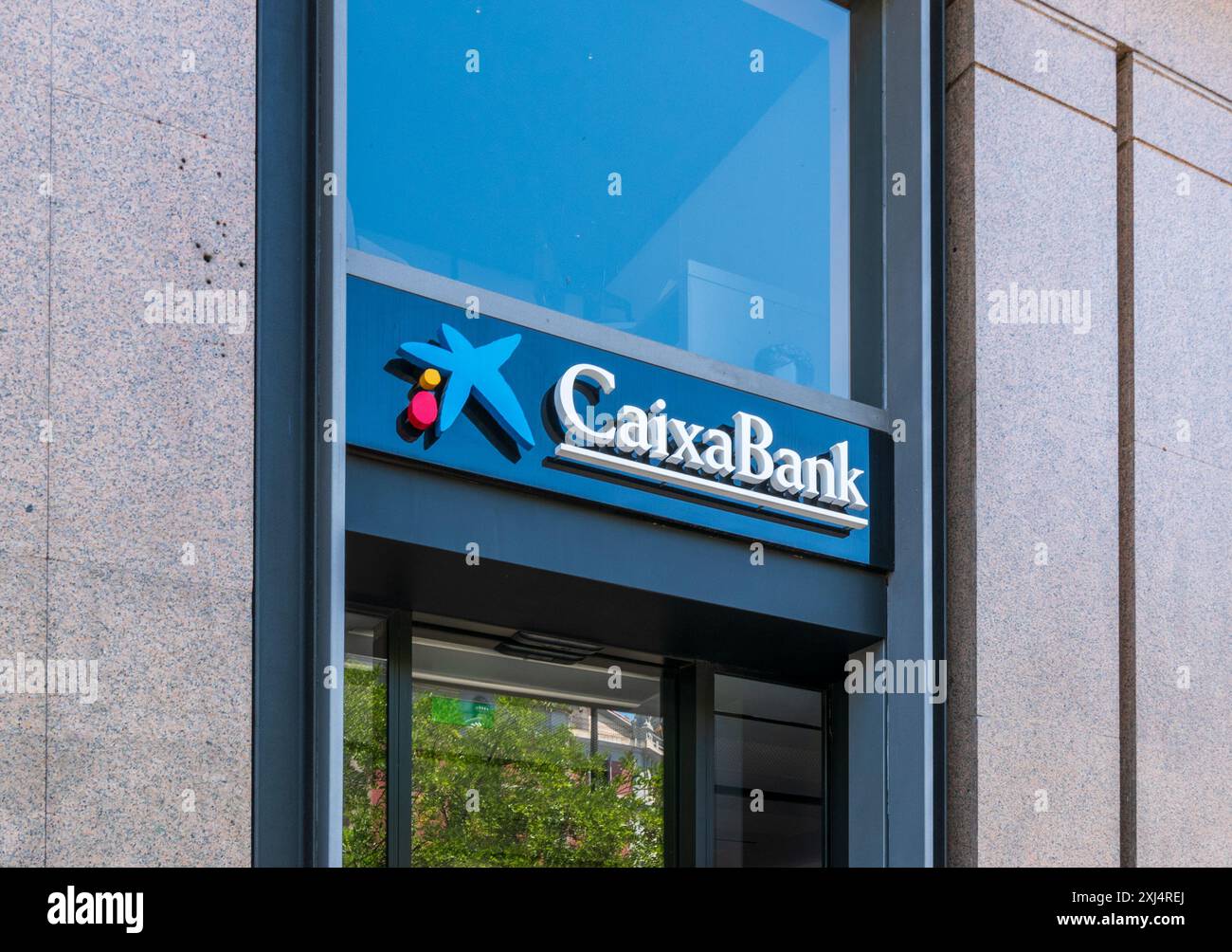 Madrid, Spain - 07 06 2024 : Caixabank bank branch Stock Photo - Alamy