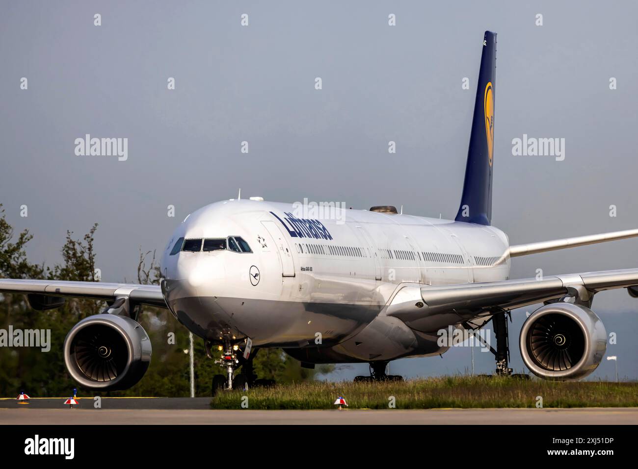 Aircraft at Fraport Airport shortly after landing, Airbus A340-600 of the airline Lufthansa. Frankfurt am Main, Hesse, Germany Stock Photo