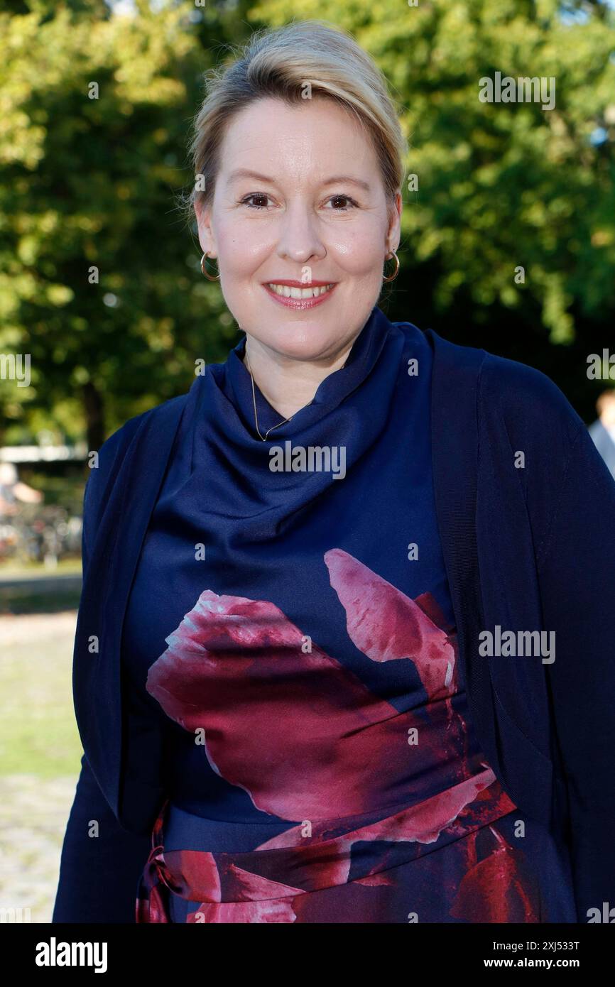 Franziska Giffey arriving at the anniversary premiere of CABARET, The Berlin Musical at the Tipi am Kanzleramt in Berlin on 13 July 2024 Stock Photo