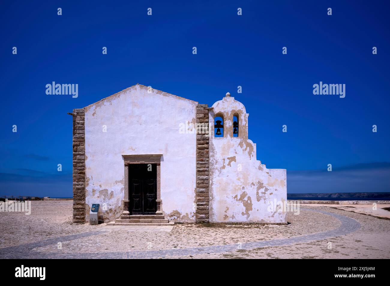 Church, chapel, Igreja de Nossa Senhora da Graca, sea fortress ...