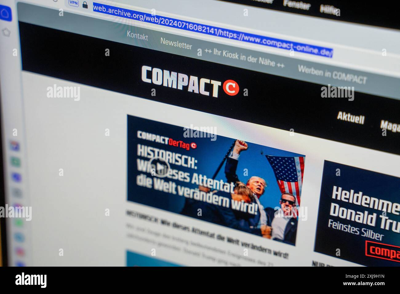 Online archiv hi-res stock photography and images - Alamy