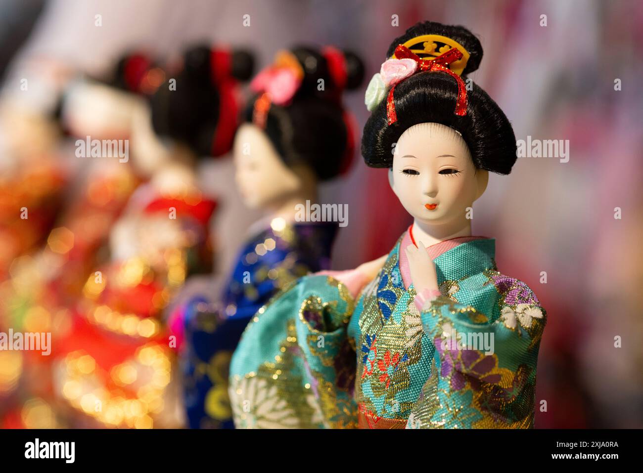 Geisha Traditional Japanese Dolls Stock Photo - Alamy