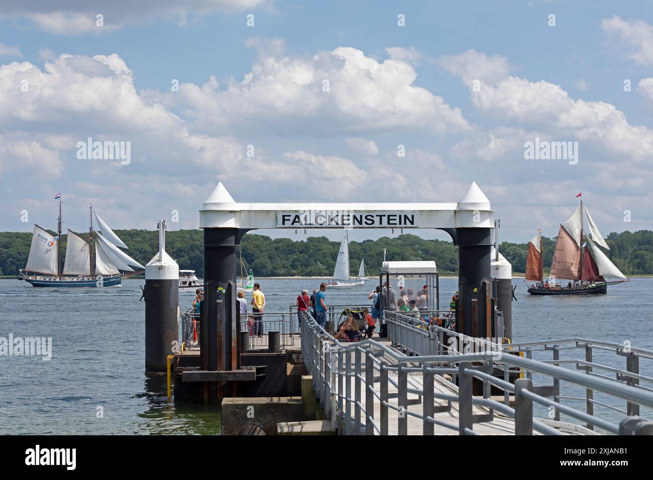 Sail The Lake x PBD Sail The Lake x PBD