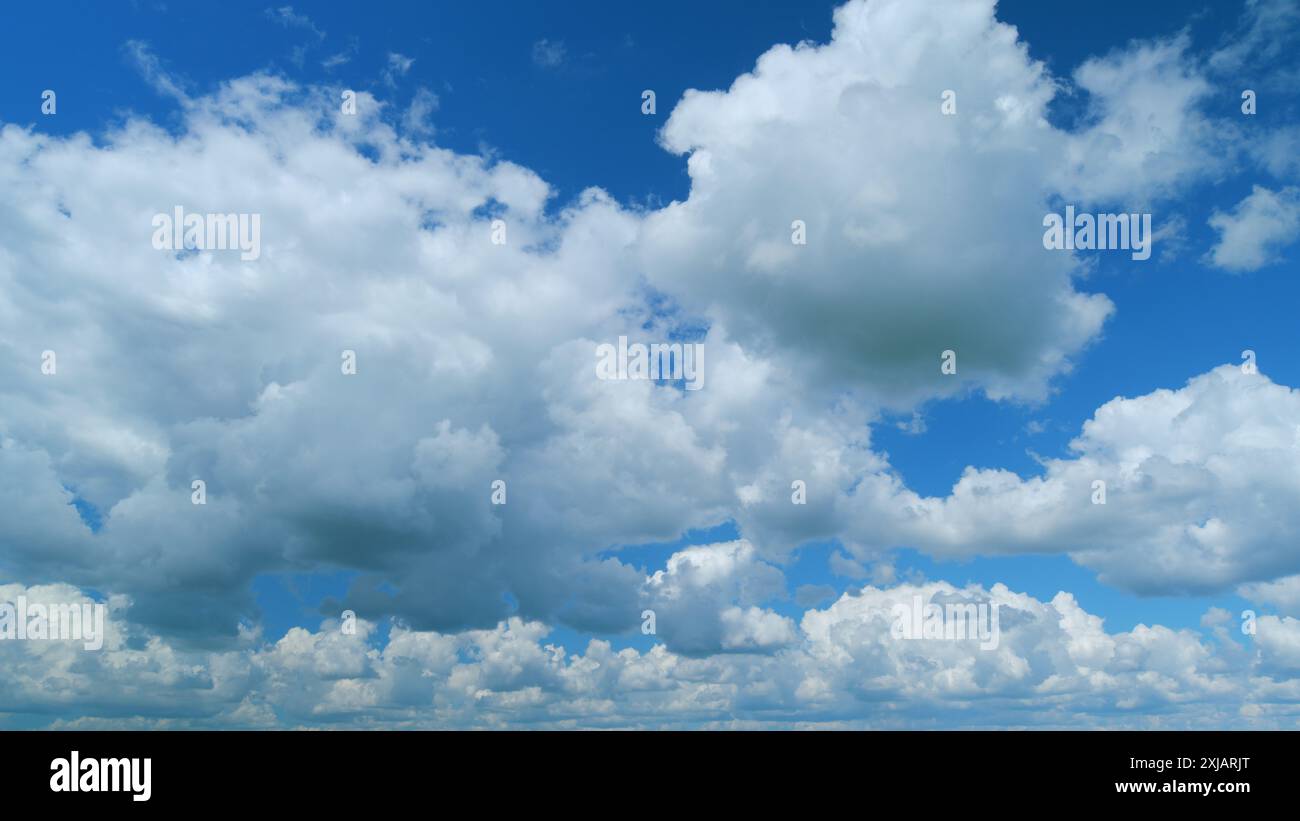 Time lapse amazing pink sky hi-res stock photography and images - Alamy