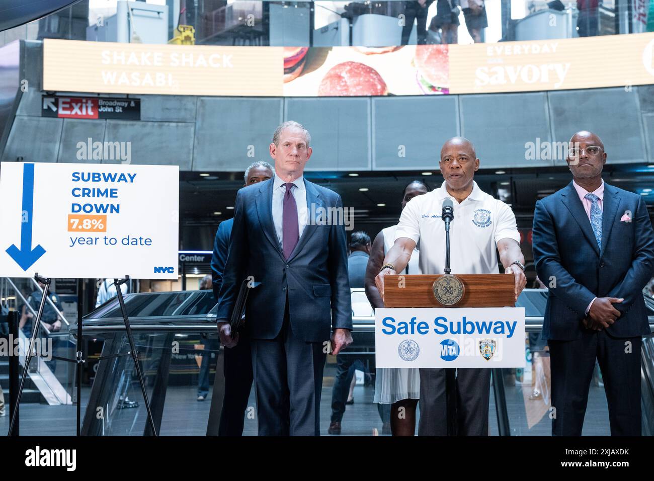 Mayor Eric Adams makes subway safety related announcement at Fulton ...