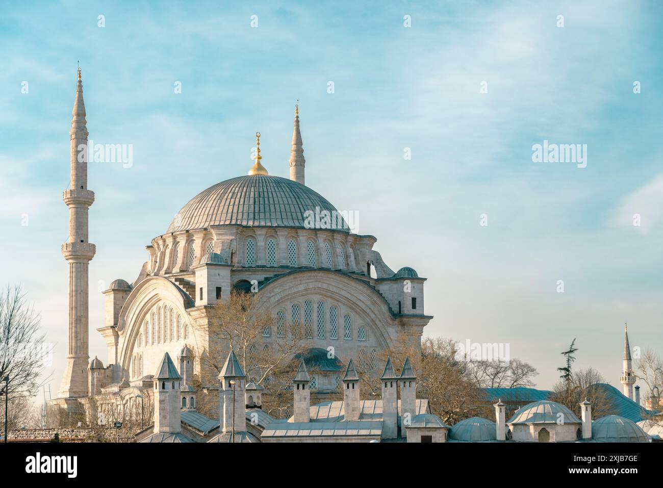 Blue mosque sultan ahmed mosque sultan ahmet camii hi-res stock ...