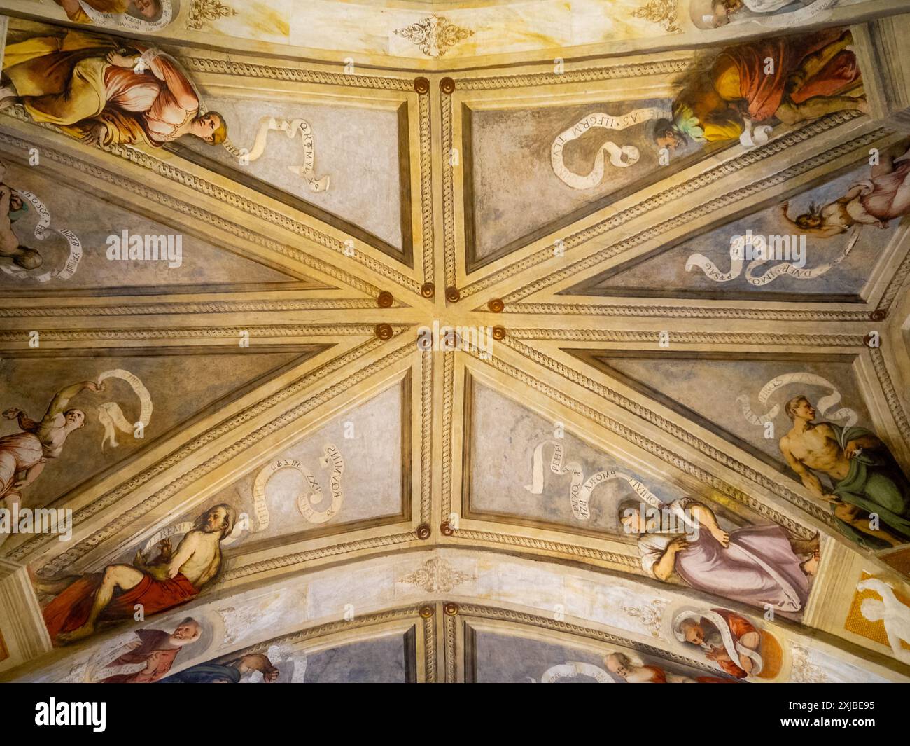 fresco-by-romanino-in-the-ceiling-of-the-church-santa-maria-della-neve