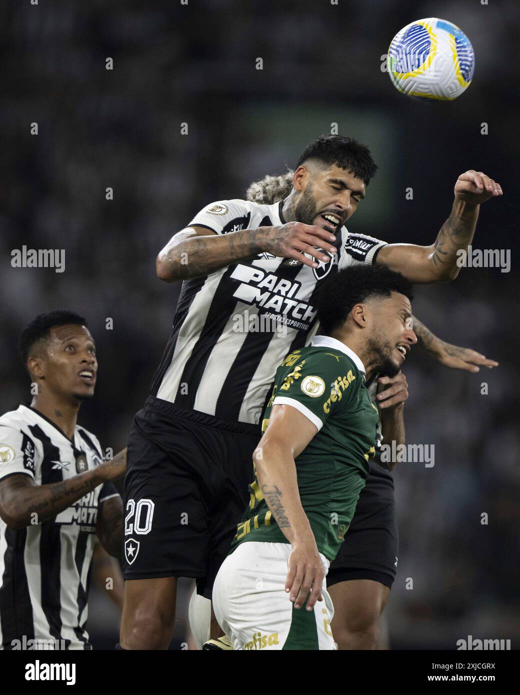 Palmeiras Leads Race for Botafogo Defender Alexander Barboza as Five Brazilian Clubs Show Interest