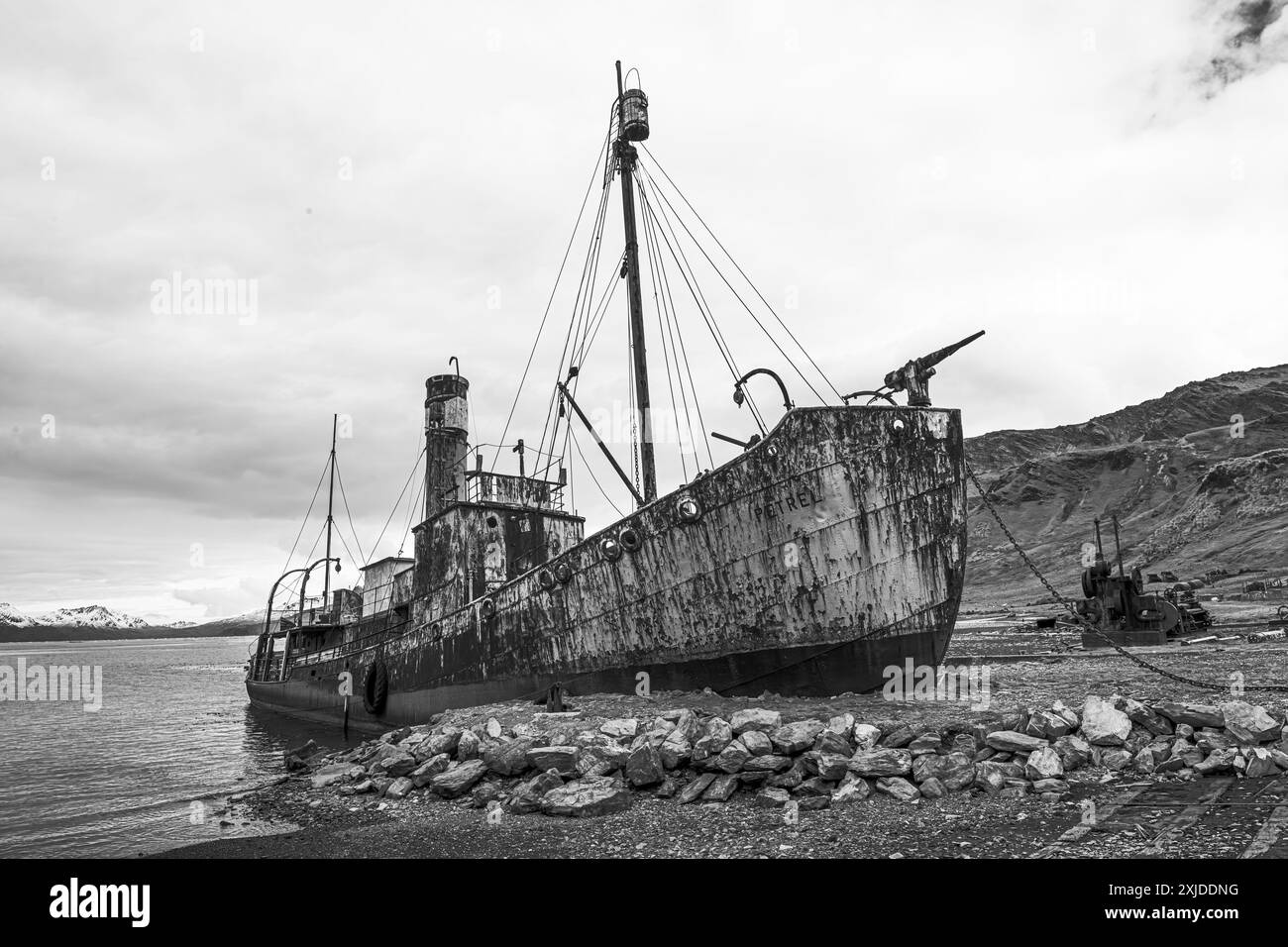 Whaling ships hi-res stock photography and images - Alamy