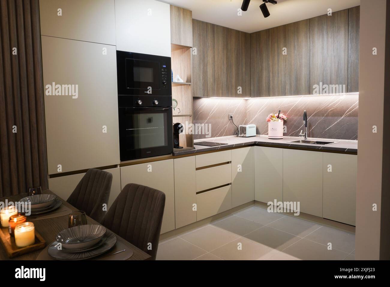 White modern kitchen 3d hi-res stock photography and images - Alamy