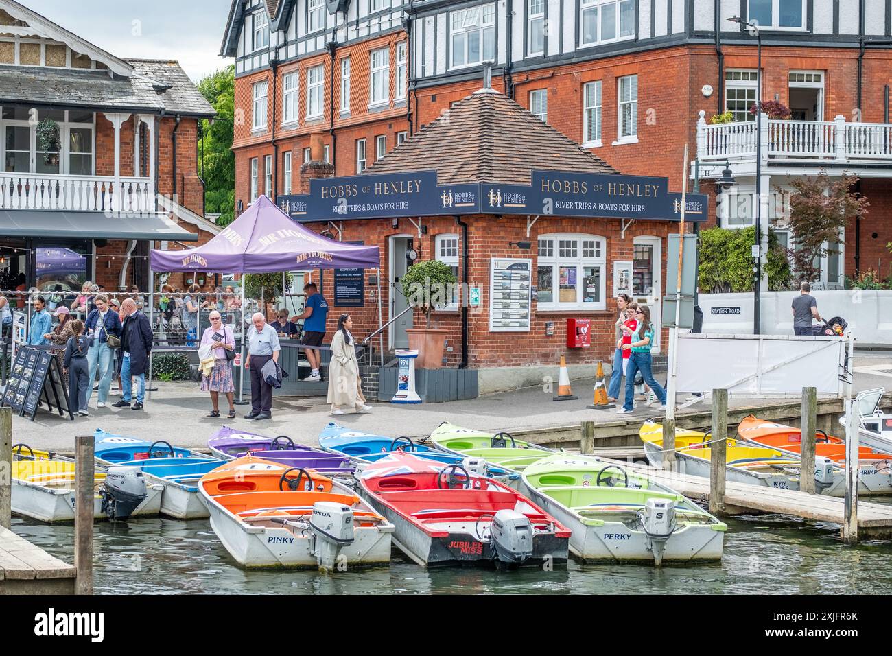 HENLEY ON THAMES, OXFORDSHIRE, UK- JULY 14, 2024: View of Henley on Thames from the river. Beautiful English town Stock Photo